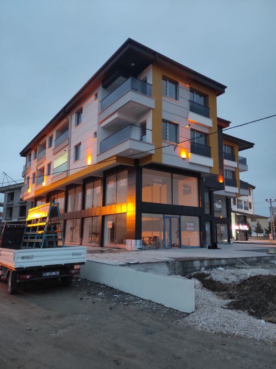 Dumlupınar Göktaşlar Apartmanı — Çubuk / Ankara